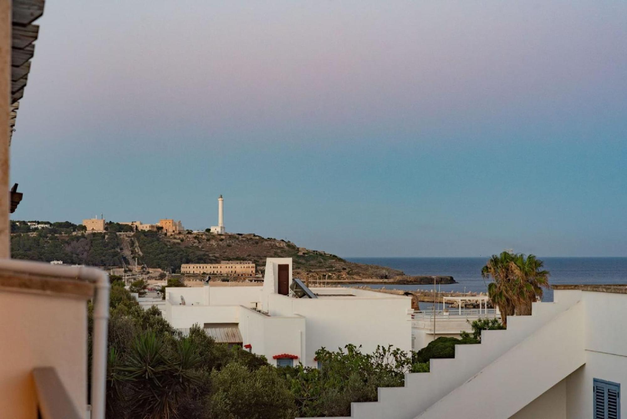 Casa Vacanze Orlando - Con Veranda Vista Mare A 200M Dal Mare Santa Maria di Leuca Екстер'єр фото